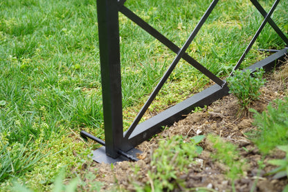 Diamond Panel Trellis